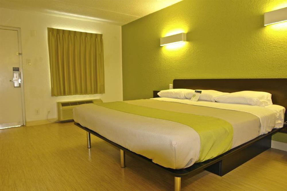 Motel 6 Houston, Tx - West Ruang foto